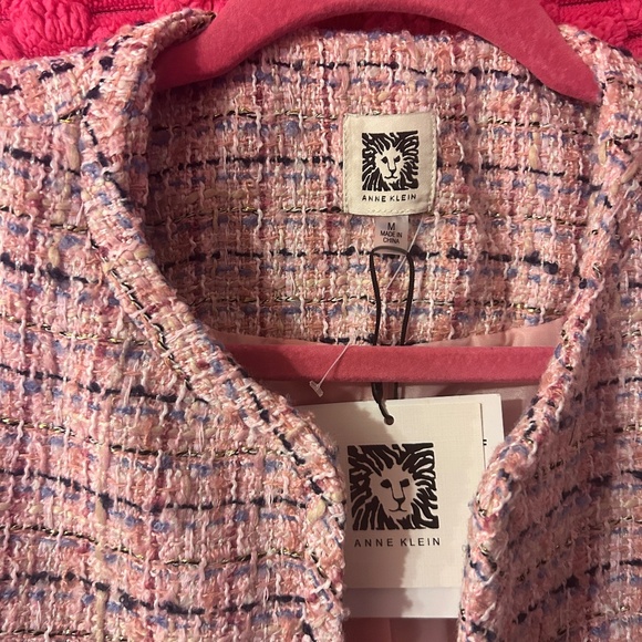Anne Klein Pink Button Collarless Tweed Jacket with Patch Pockets - Picture 3 of 5